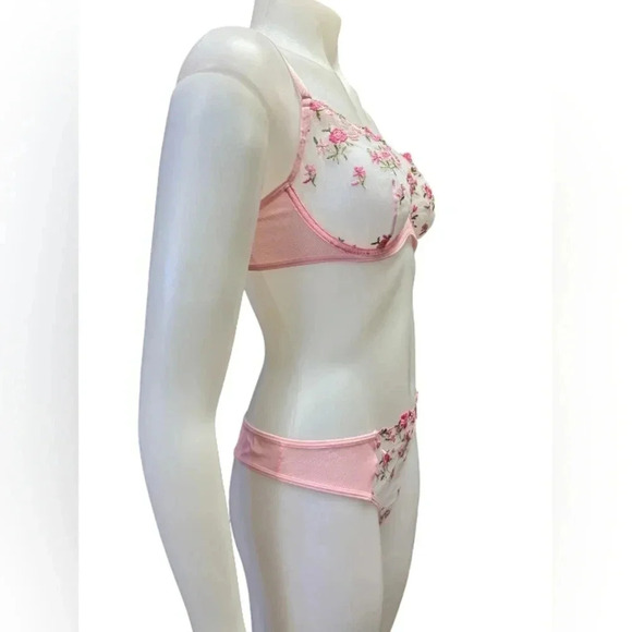 Bed Of Roses Lingerie NWT Mesh Floral Pink 2  Piece Size Large Womens size Large - Picture 2 of 10